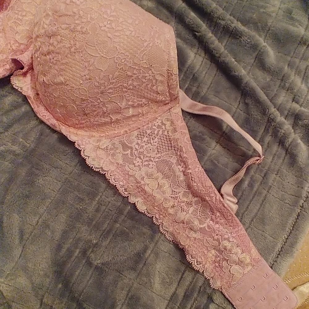 Vs bra - Picture 2 of 3